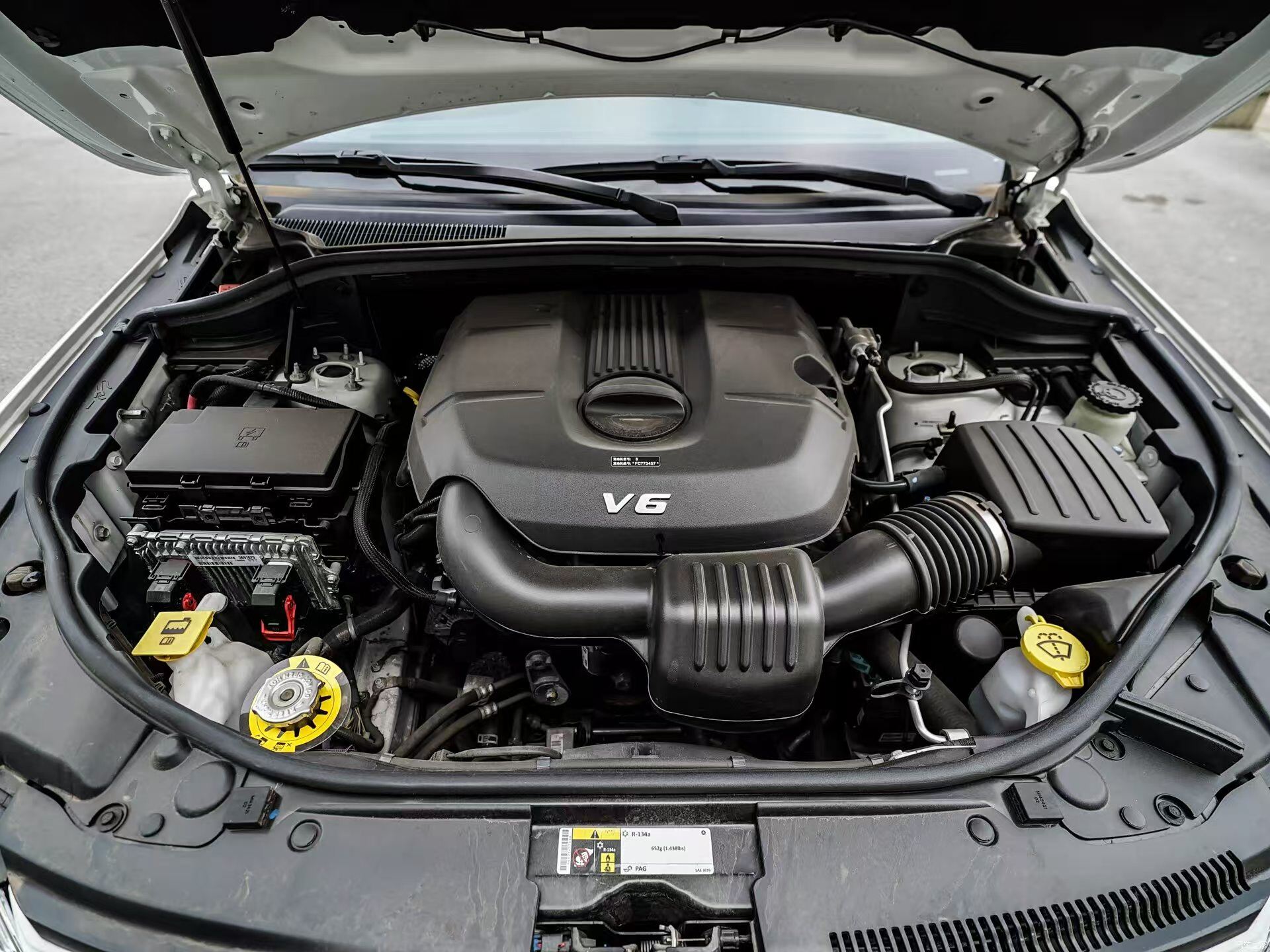 大切诺基JEEP中大型SUV